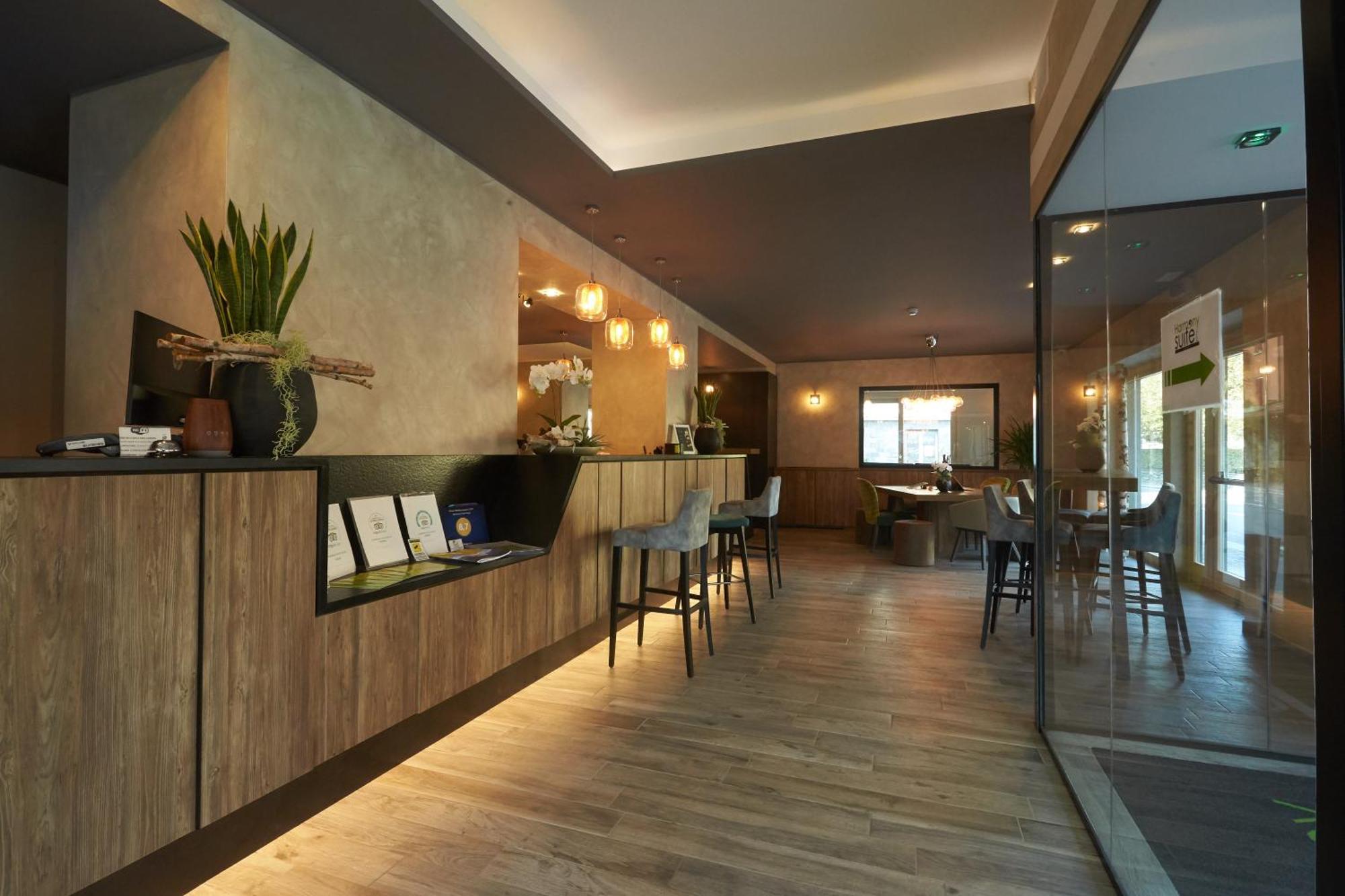Hotel Harmony 4*