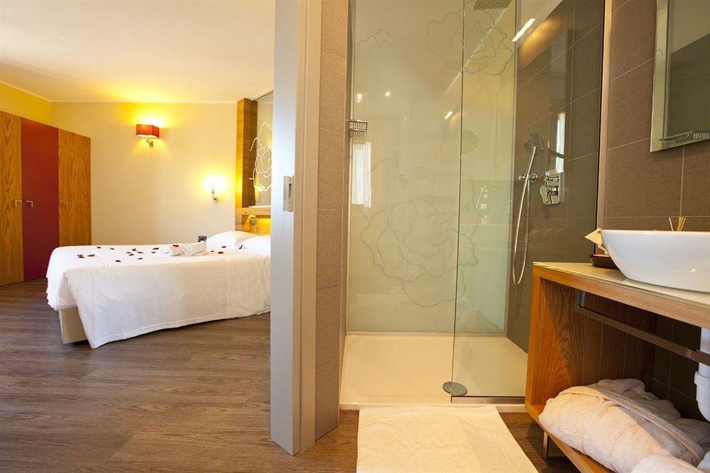 Hotel Harmony